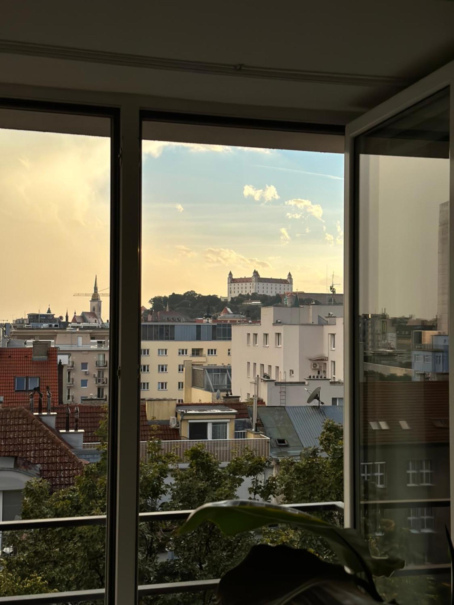 דירות ברטיסלאבה Urban Zenhouse No.2 - Breakfast Included מראה חיצוני תמונה