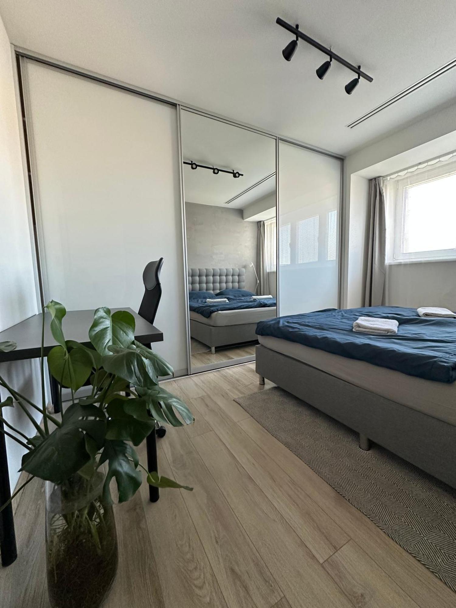 דירות ברטיסלאבה Urban Zenhouse No.2 - Breakfast Included מראה חיצוני תמונה